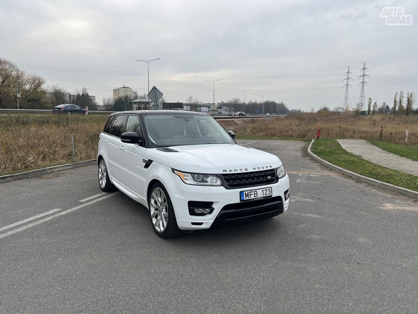 Land Rover Range Rover Sport 2016 y Off-road / Crossover