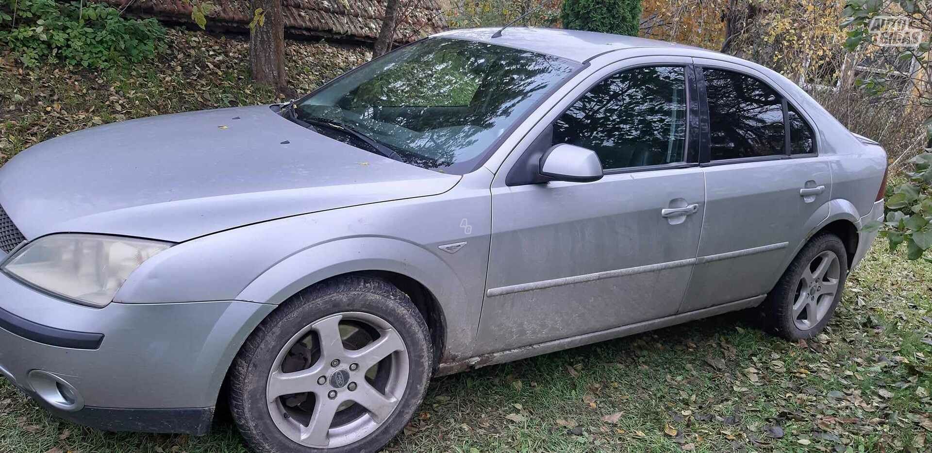 Ford Mondeo 2002 y Hatchback