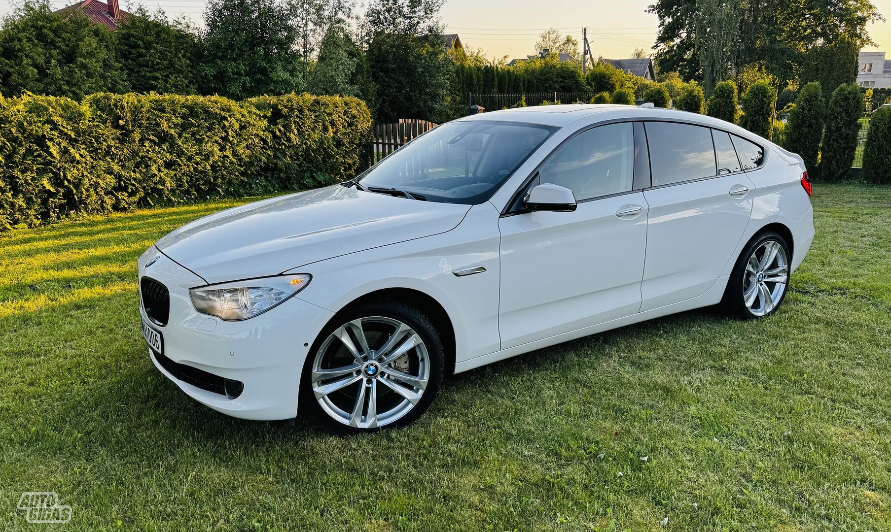 Bmw 535 Gran Turismo 2011 y Hatchback