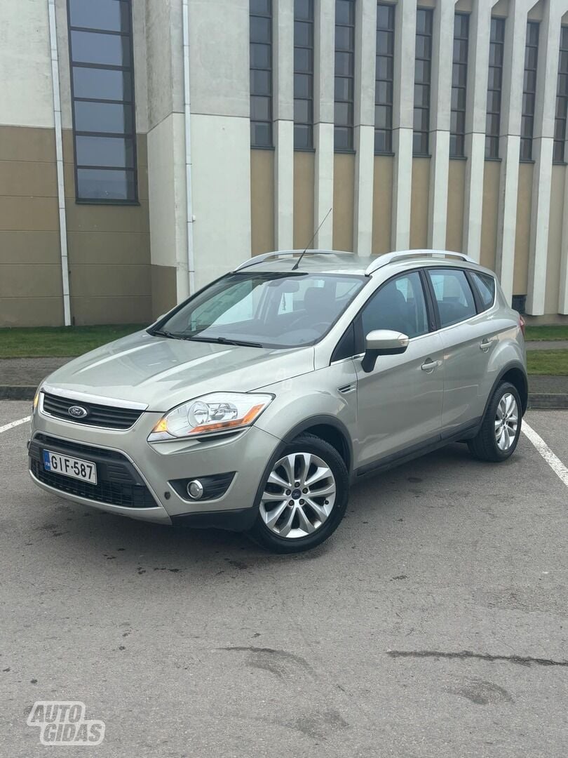 Ford Kuga 2008 г Внедорожник / Кроссовер