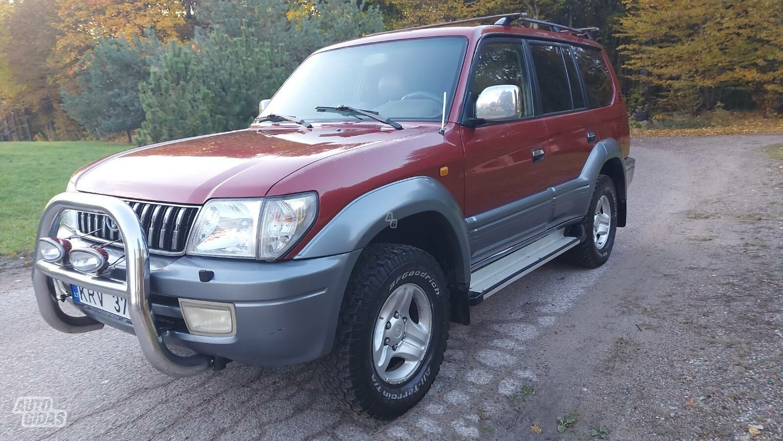 Toyota Land Cruiser 2000 г Внедорожник / Кроссовер