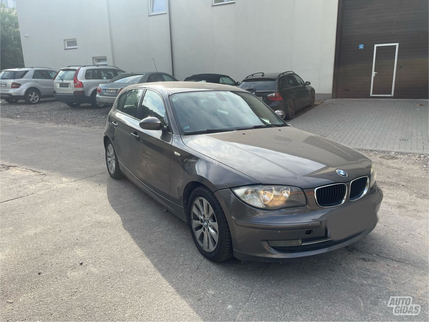 Bmw 118 E87 2008 y