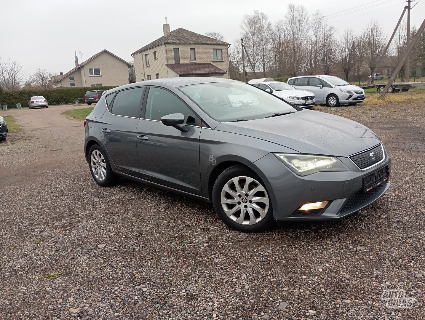 Seat Leon 2014 г Хэтчбек