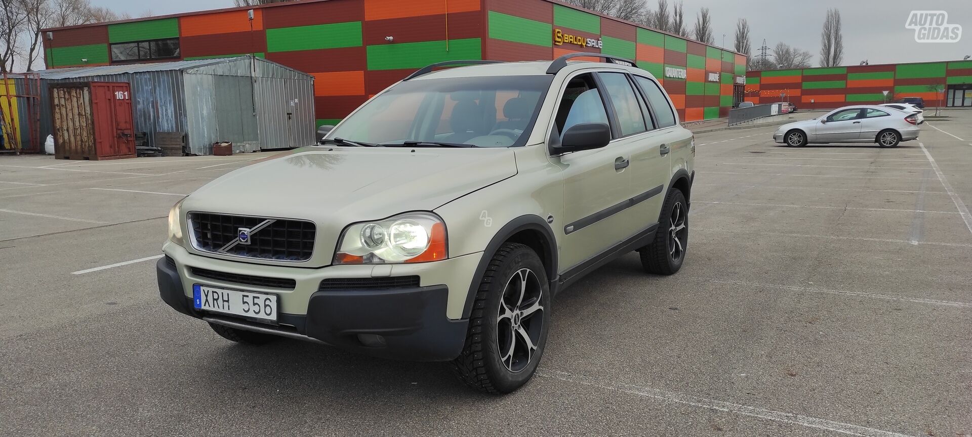 Volvo XC90 2006 y Off-road / Crossover