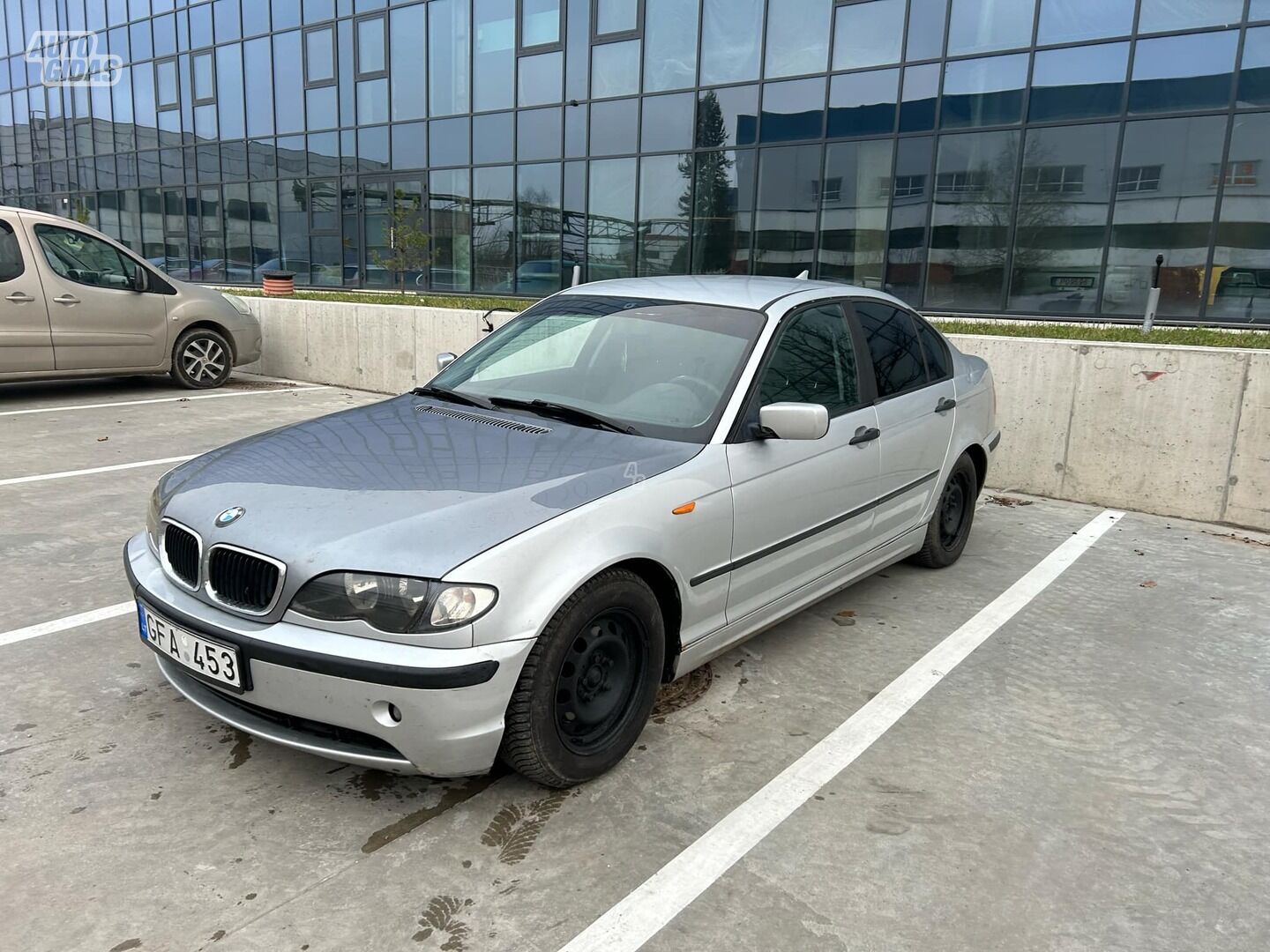 Bmw 318 E46 2003 г