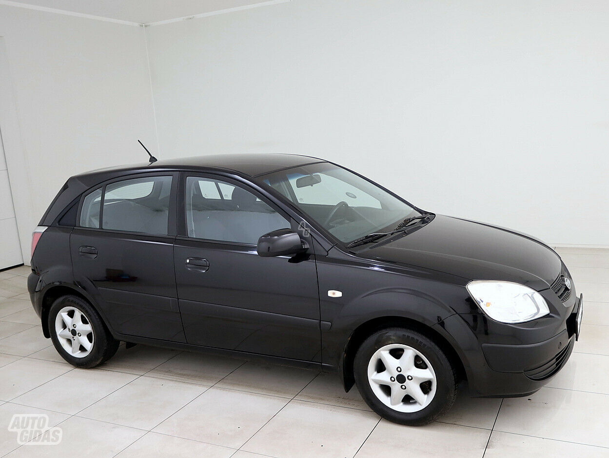 Kia Rio 2006 m Hečbekas