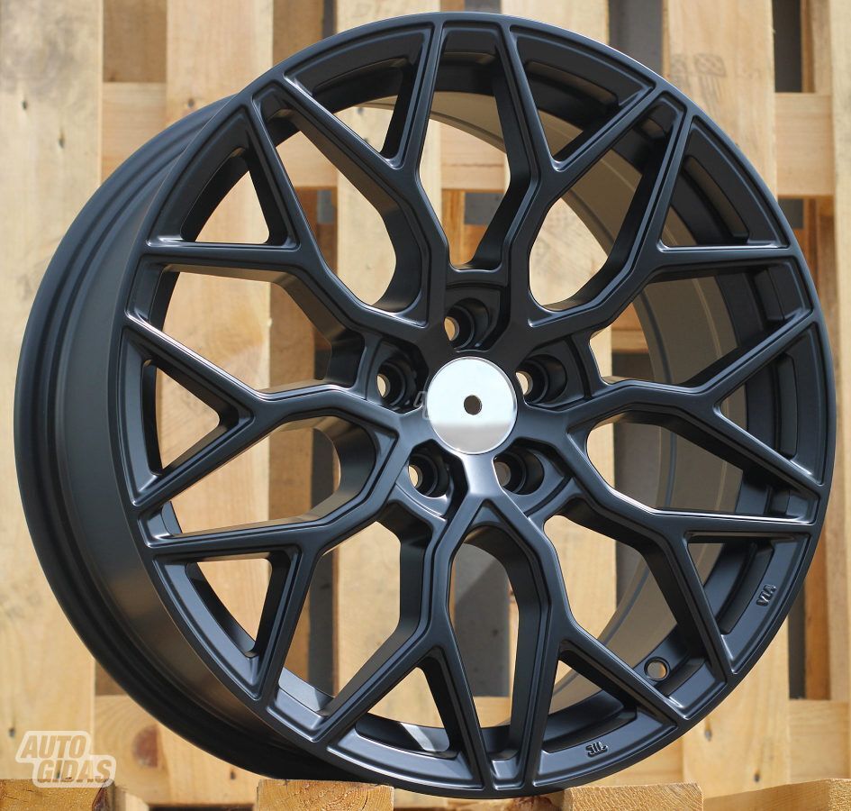 Autowheels Vossen Style BMW G, Audi, VW lengvojo lydinio R17 ratlankiai