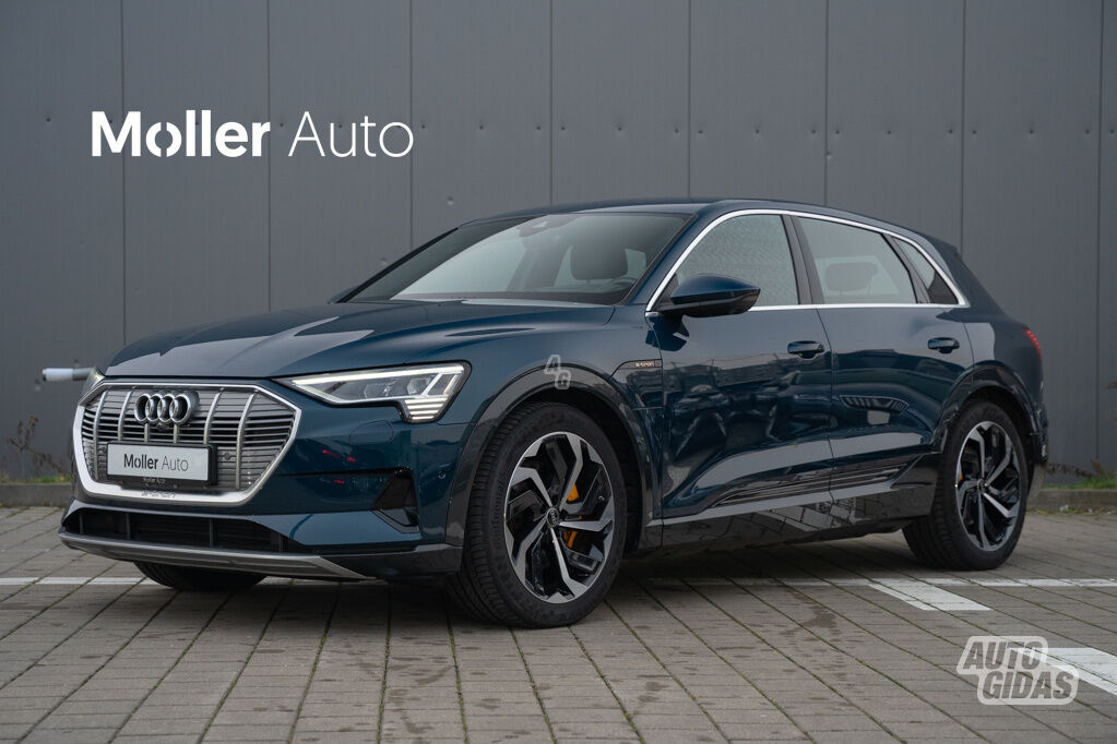 Audi e-tron 2021 y Off-road / Crossover