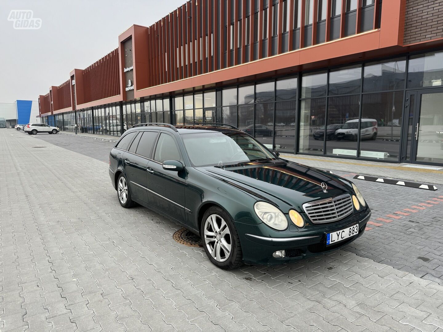 Mercedes-Benz E 270 8104 2004 m