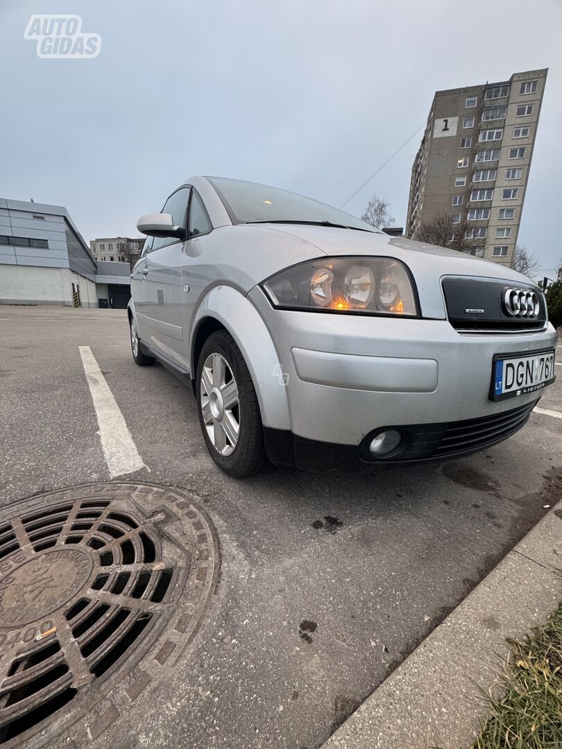 Audi A2 2002 y Hatchback