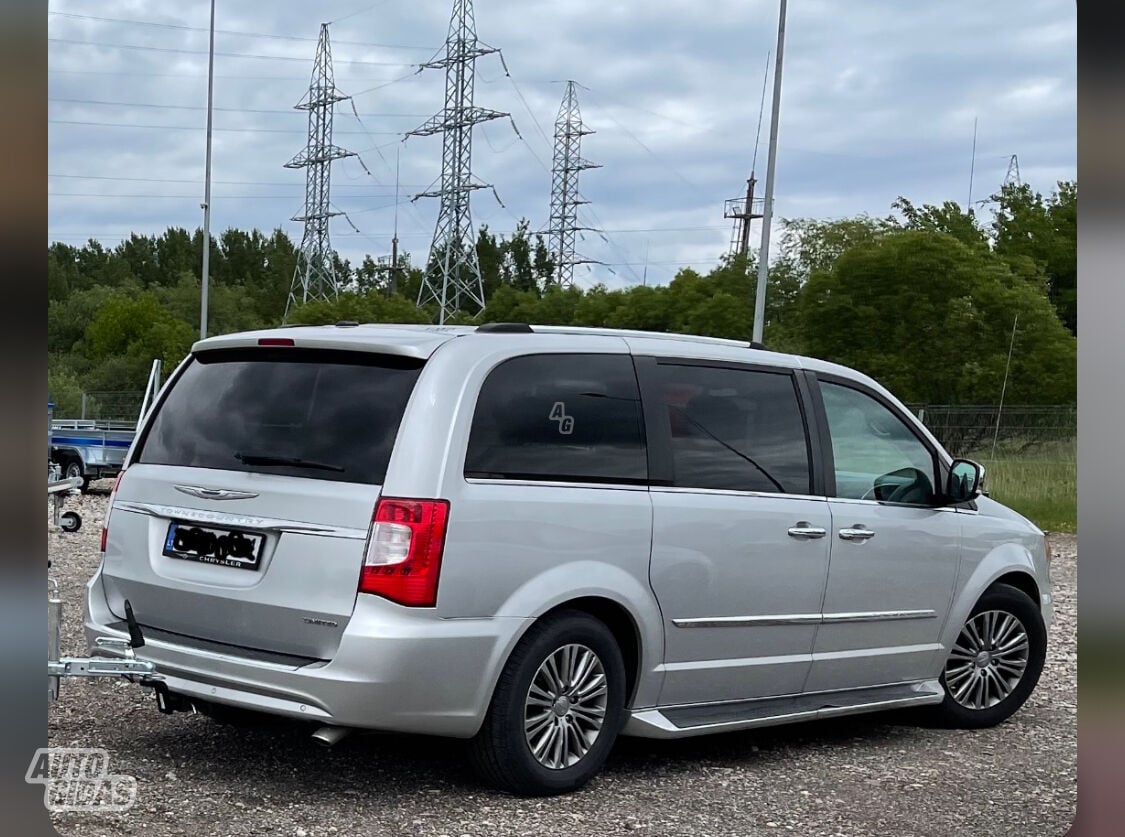 Chrysler Town & Country 2011 m Keleivinis mikroautobusas