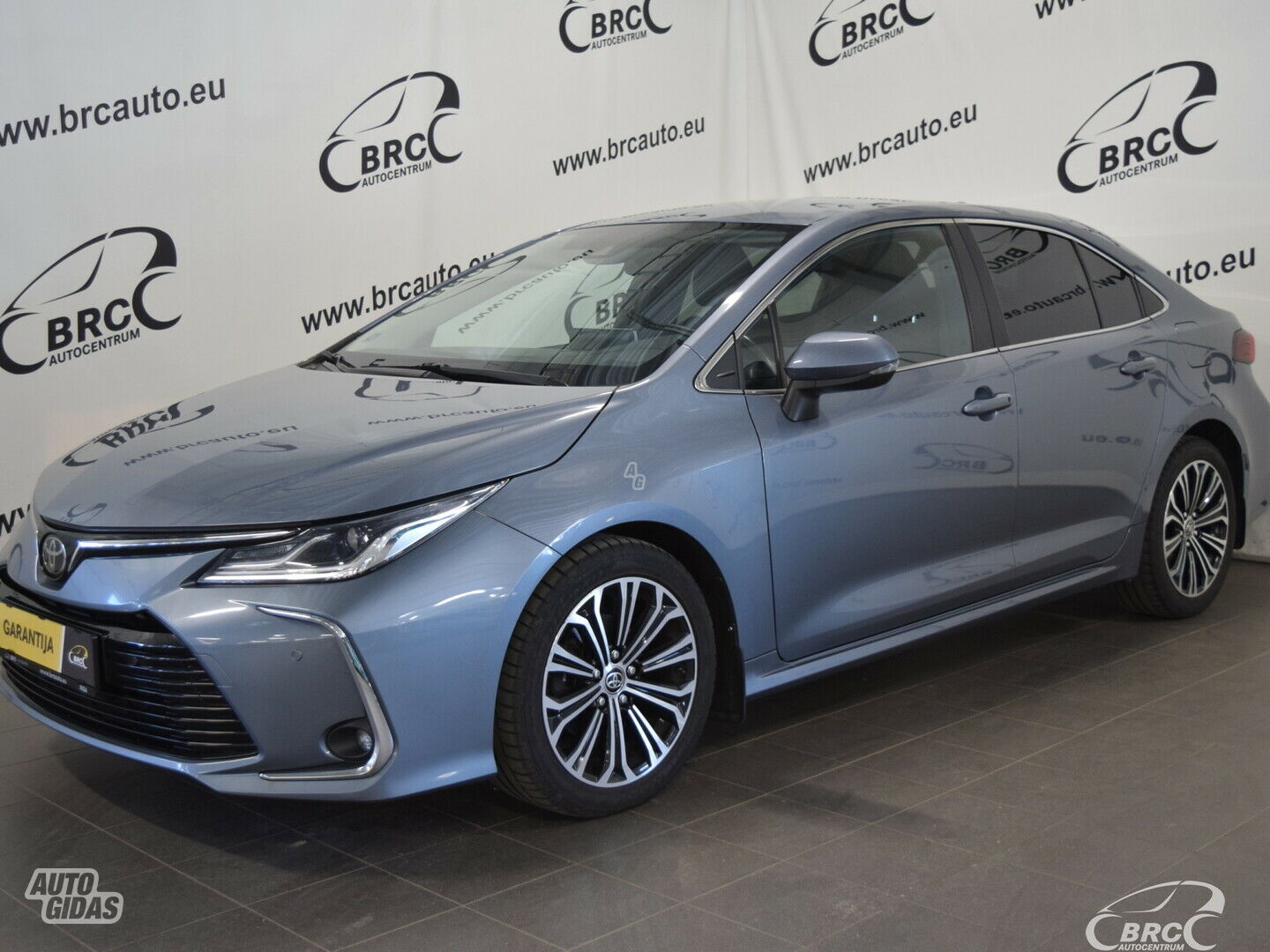 Toyota Corolla A/T 2020 y