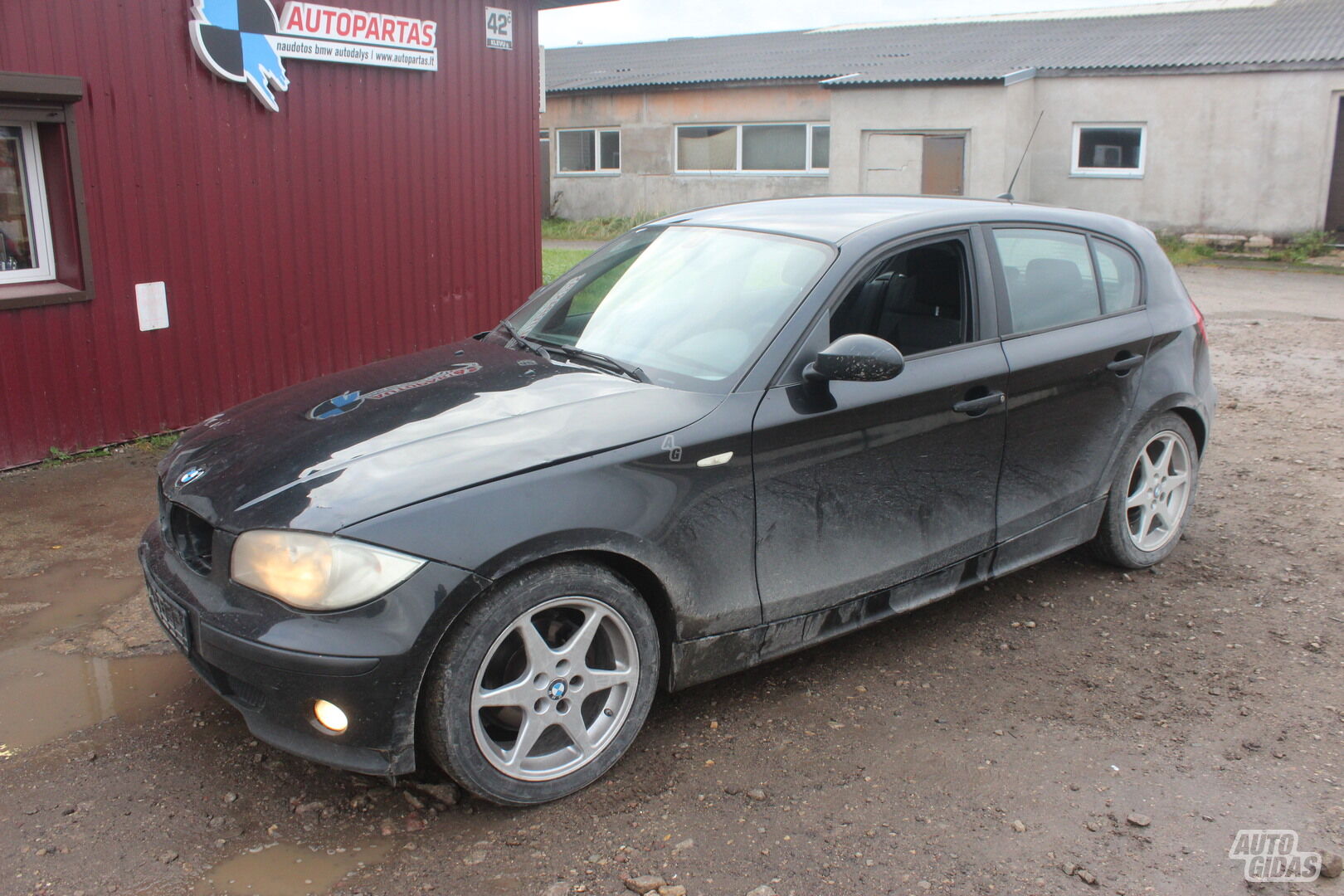 Bmw 118 E87 2006 m dalys