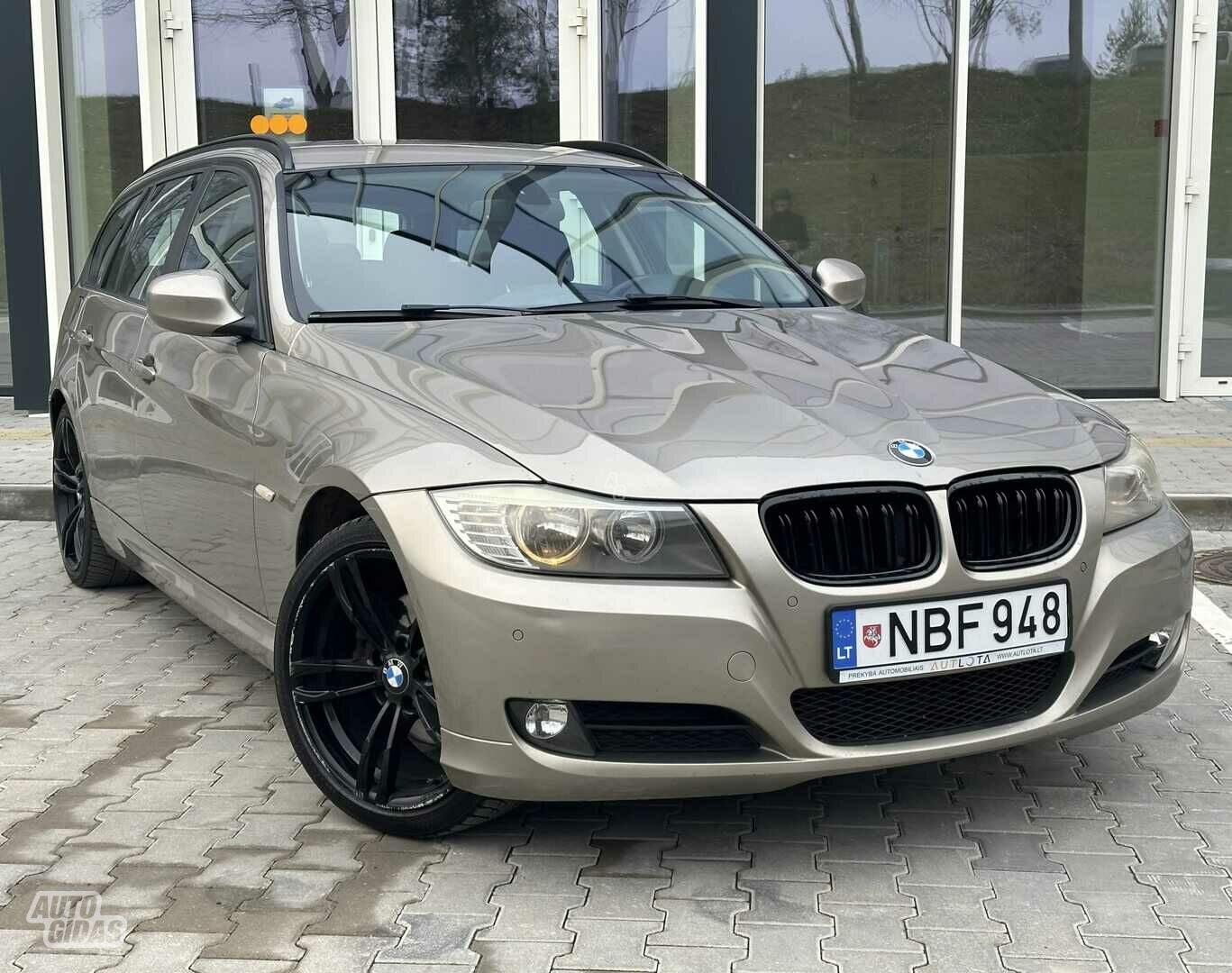 Bmw 318 2010 m Universalas