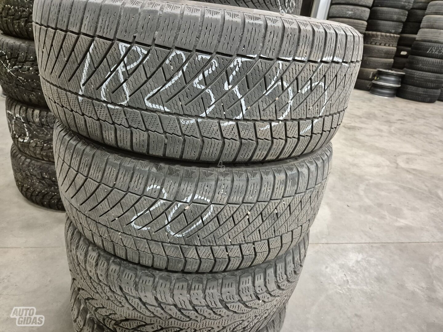 Continental R18 universal tyres passanger car