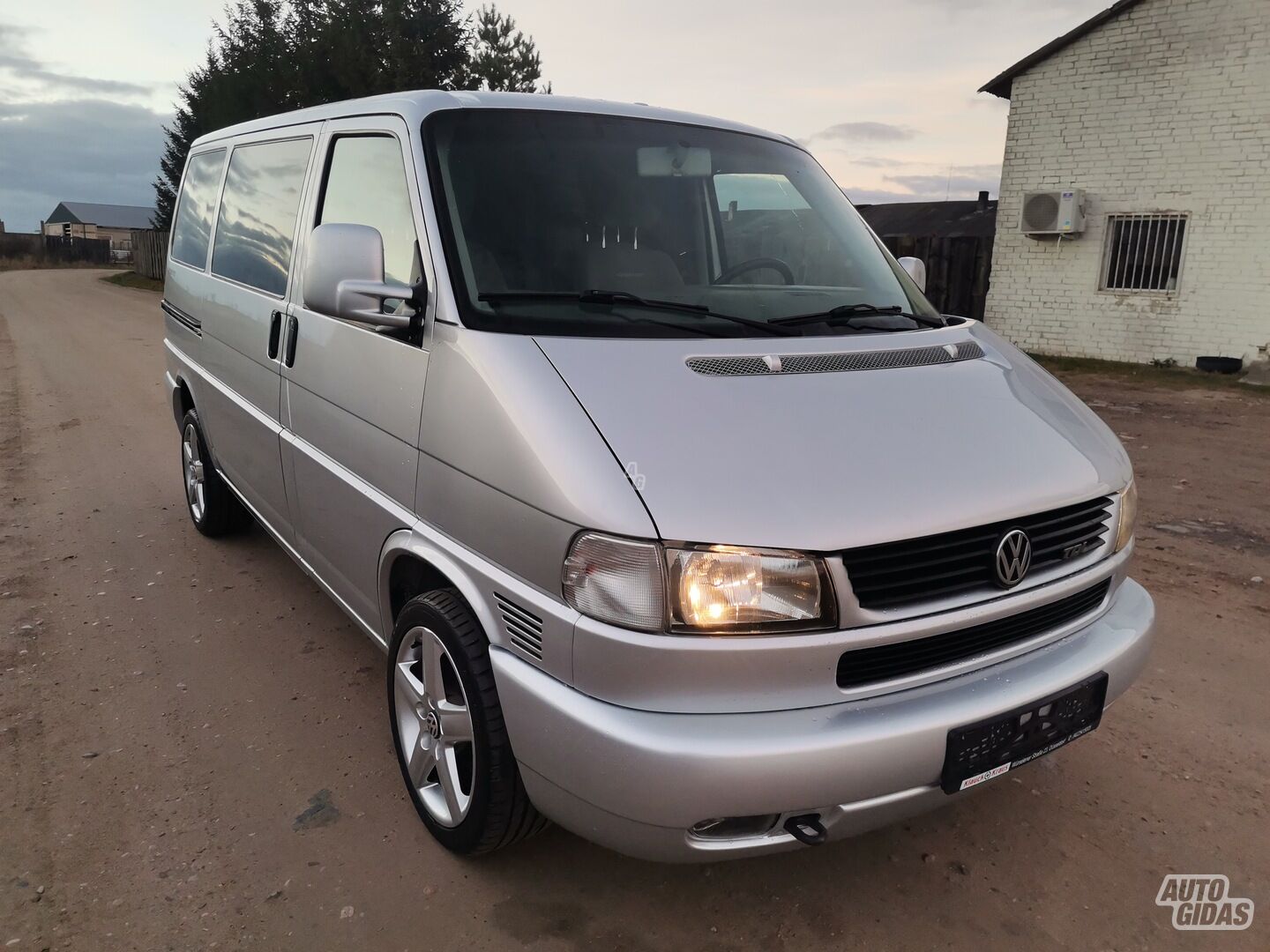 Volkswagen Multivan 2002 m Keleivinis mikroautobusas