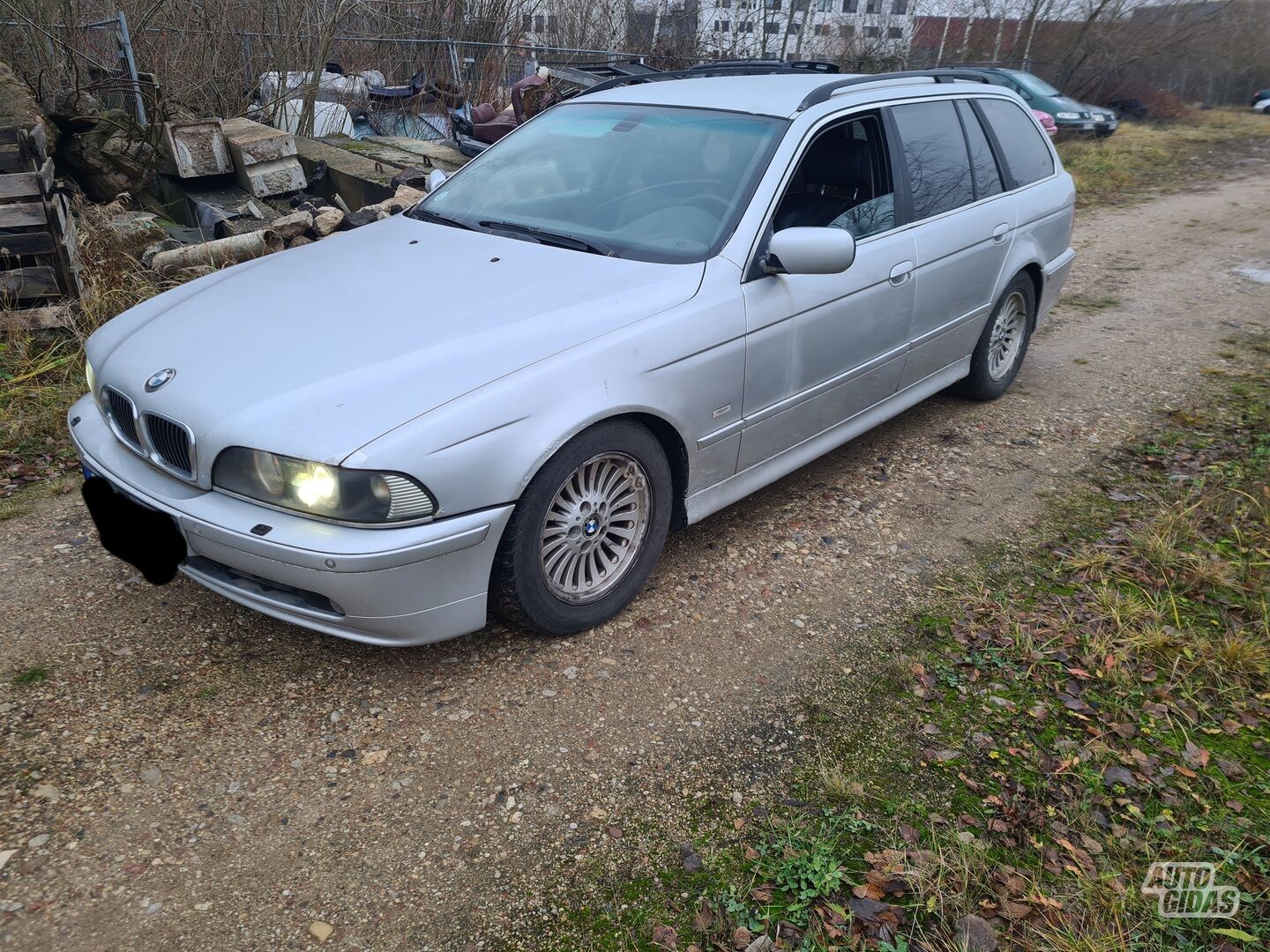 Bmw 530 2003 y parts