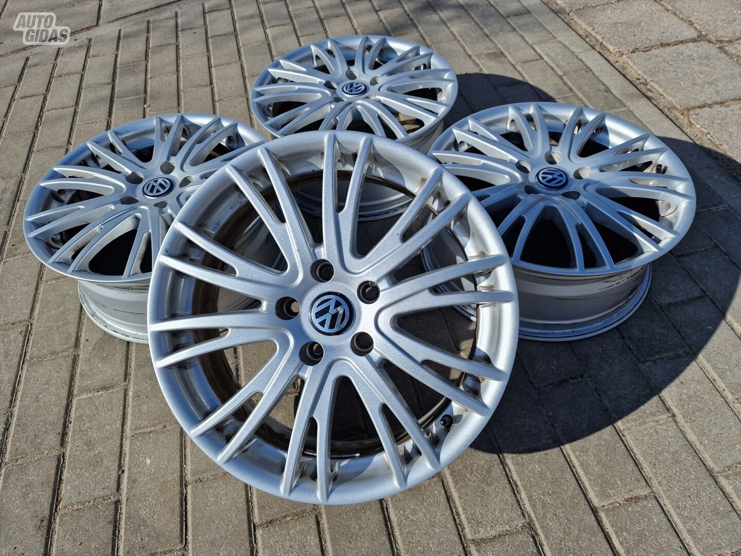 Volkswagen Passat B8,T-Roc,Golf Passat light alloy R17 rims