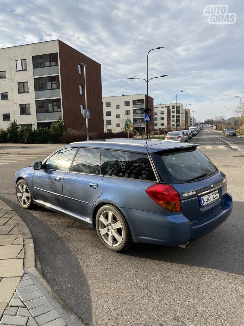 Subaru Legacy 2005 m Universalas