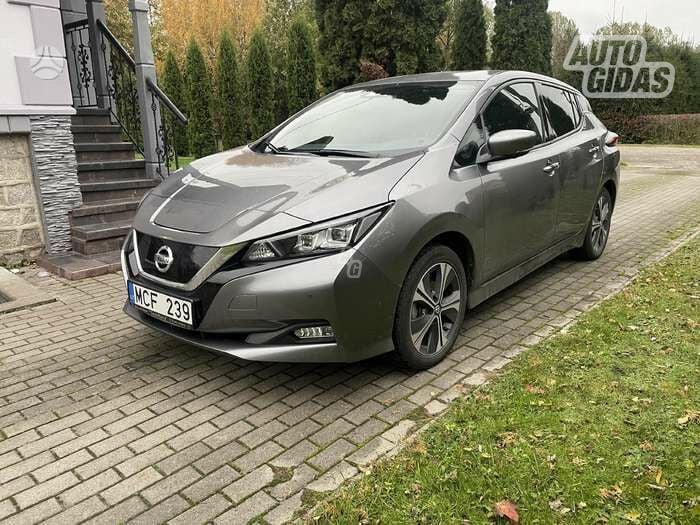 Nissan Leaf II 2021 г