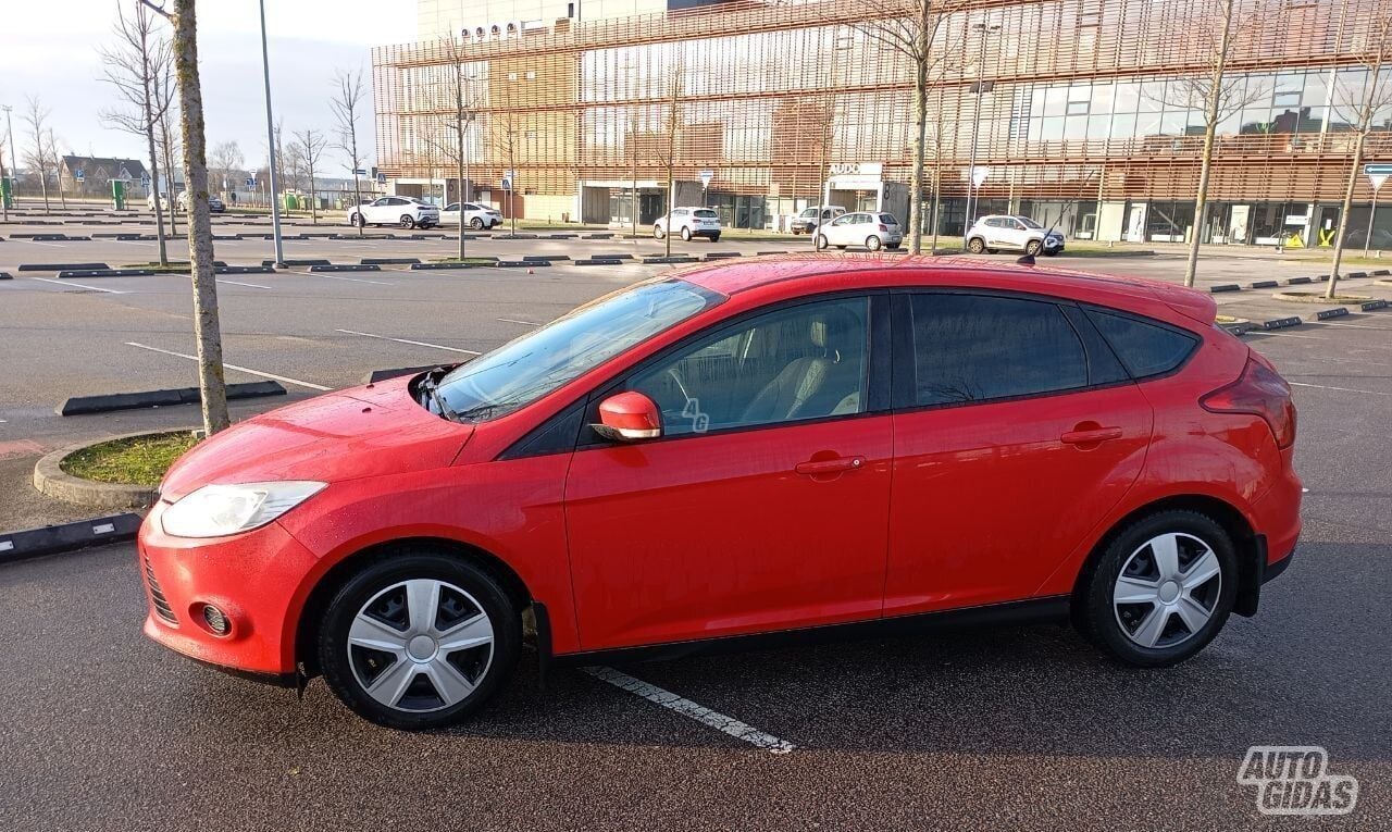 Ford Focus 2011 y Hatchback