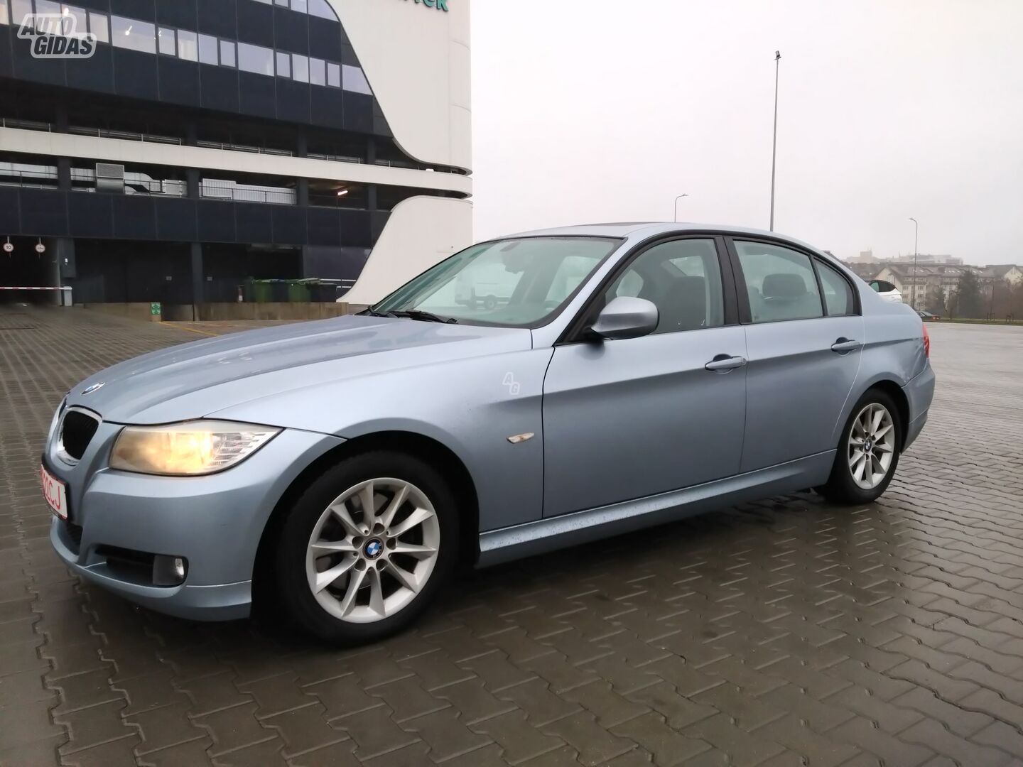 Bmw 320 2011 m Sedanas