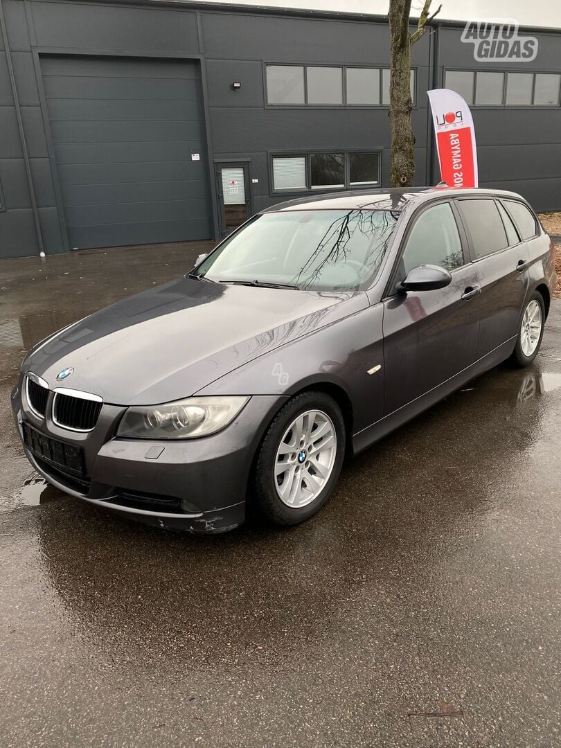 Bmw 320 2007 m Universalas