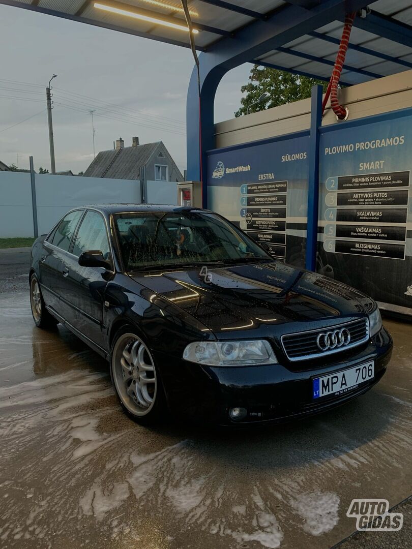 Audi A4 2000 y Sedan