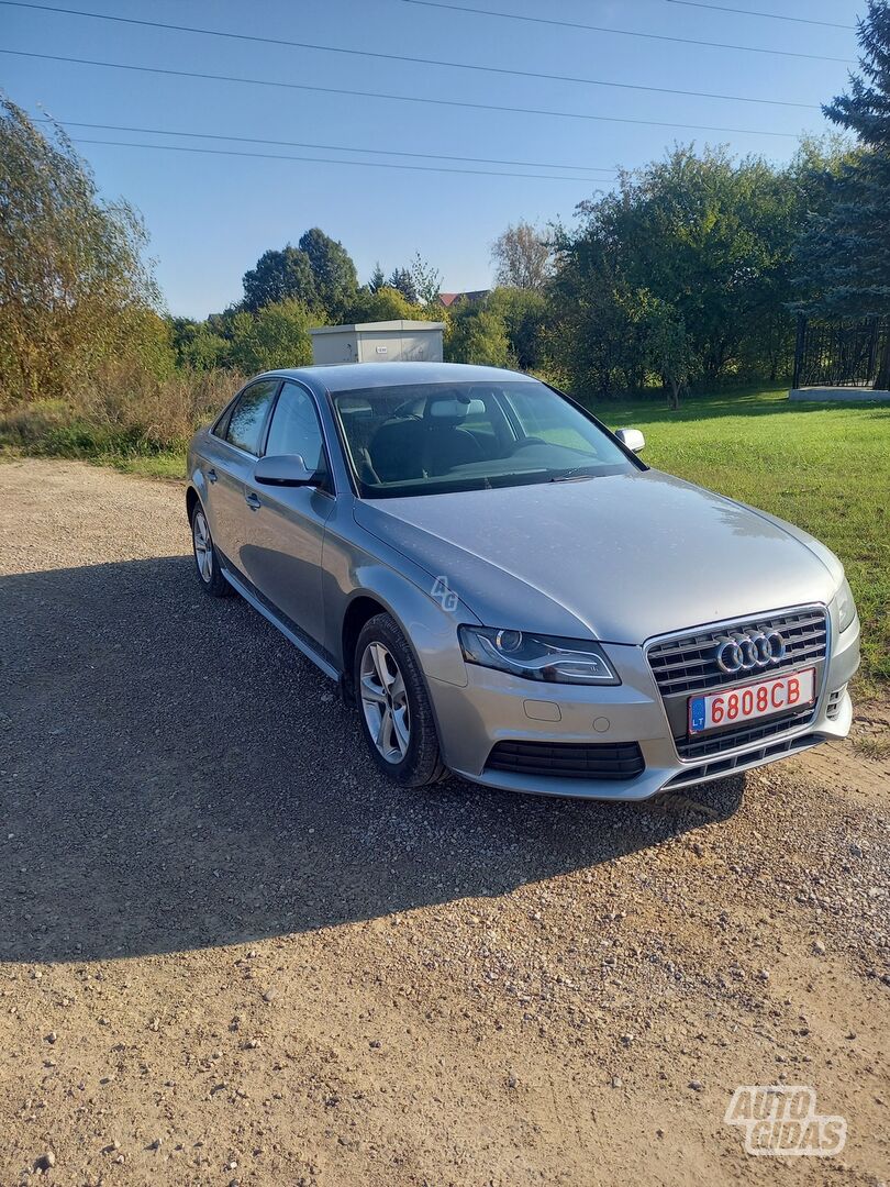 Audi A4 2011 m Sedanas