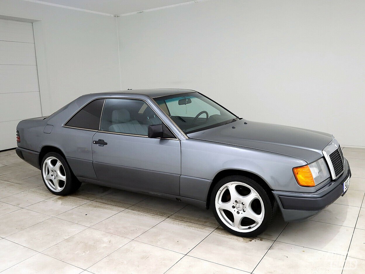 Mercedes-Benz E 230 1988 m Coupe