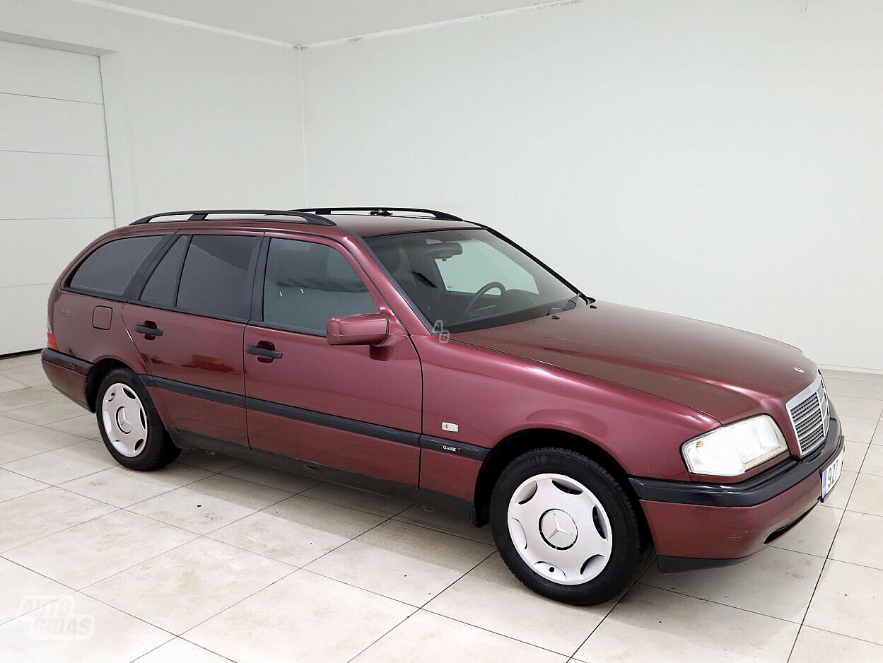 Mercedes-Benz C 220 1997 m Universalas