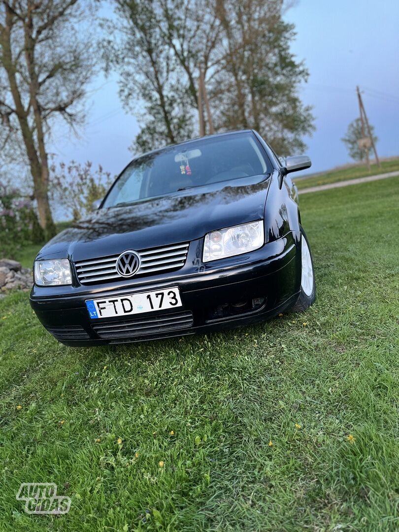 Volkswagen Bora 2001 y Sedan