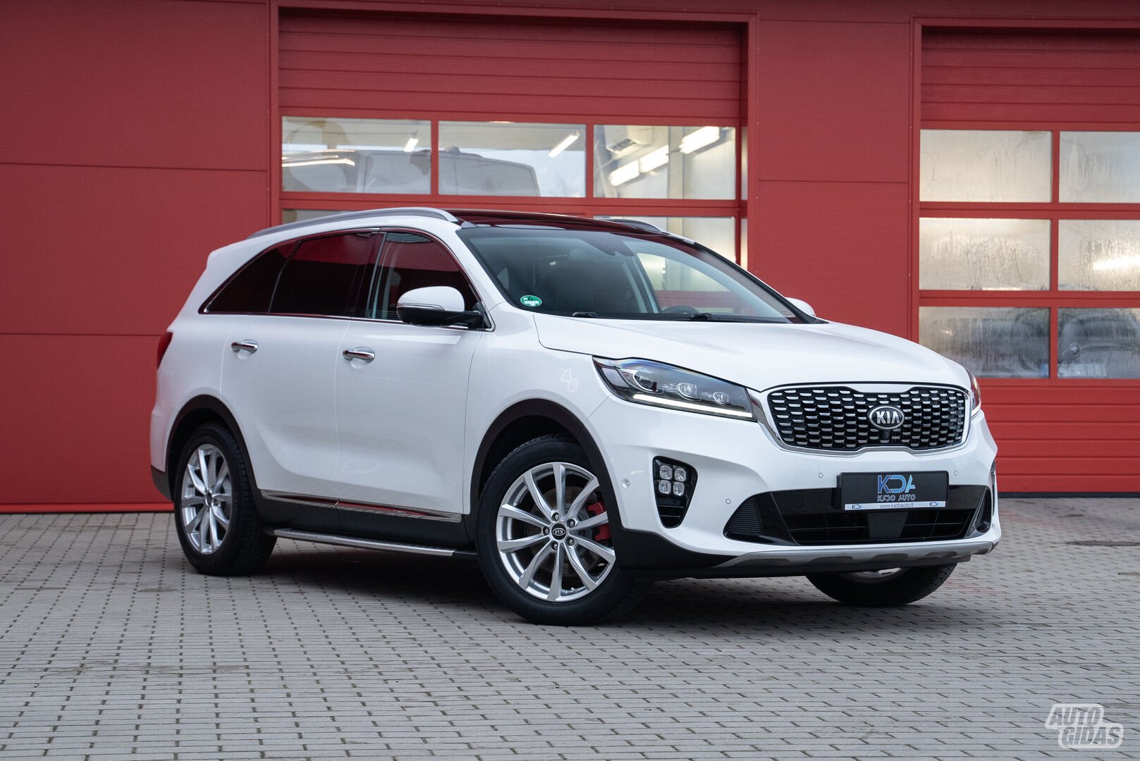 Kia Sorento 2019 y Off-road / Crossover