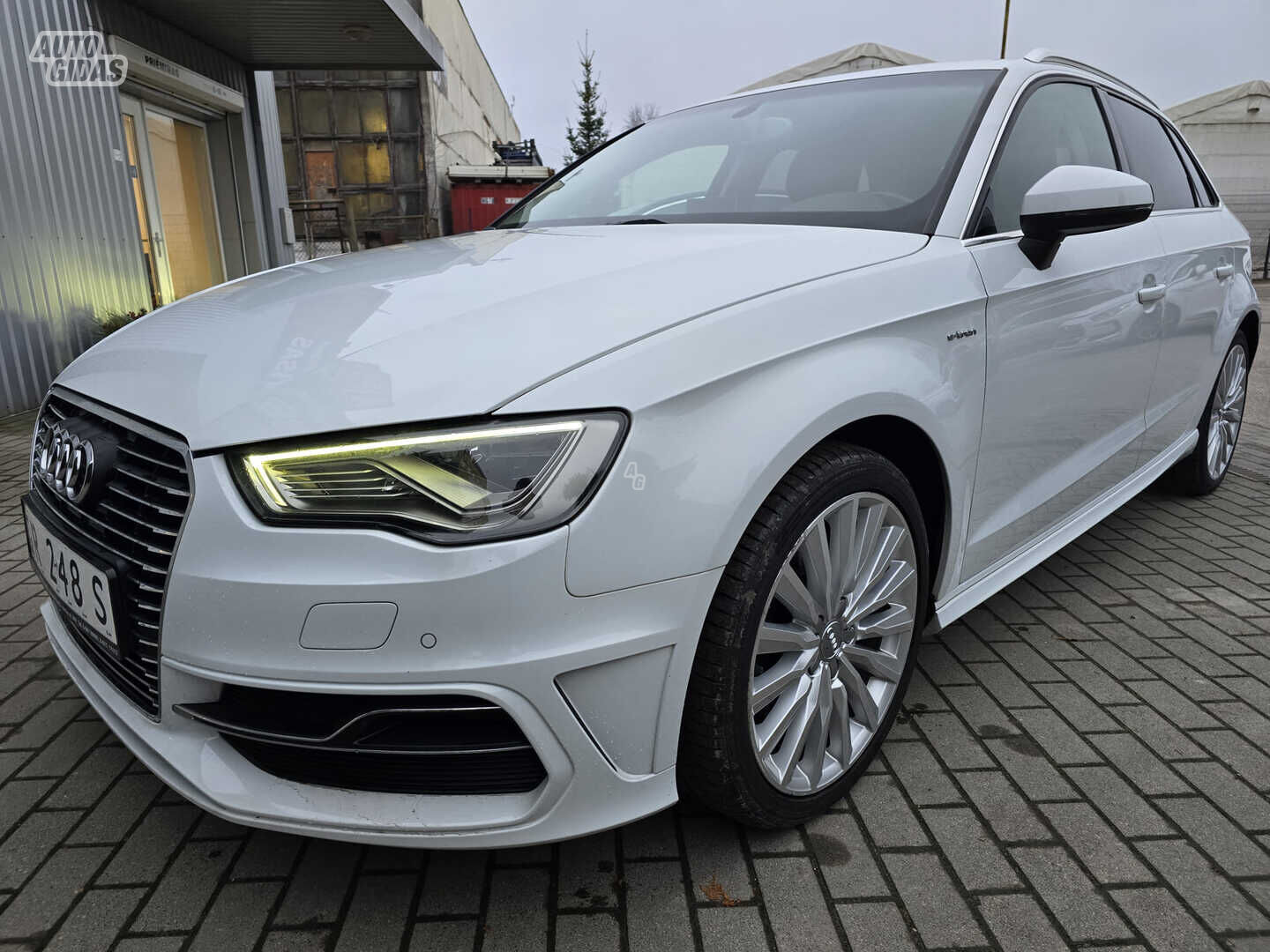 Audi A3 2015 m Hečbekas