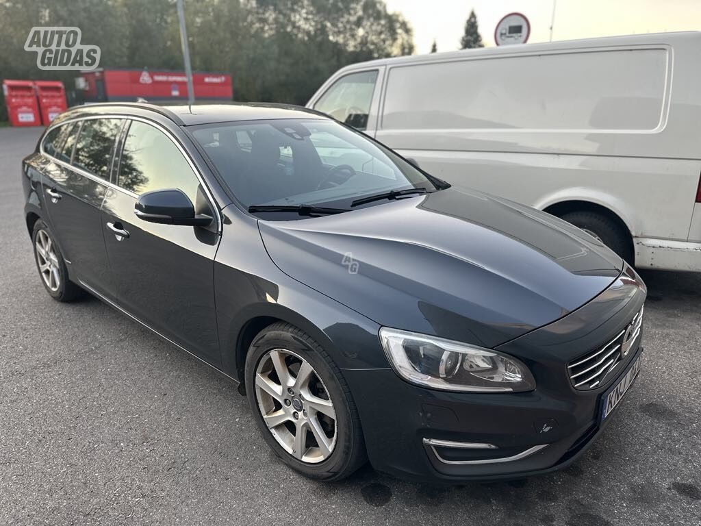 Volvo V60 2014 m Universalas