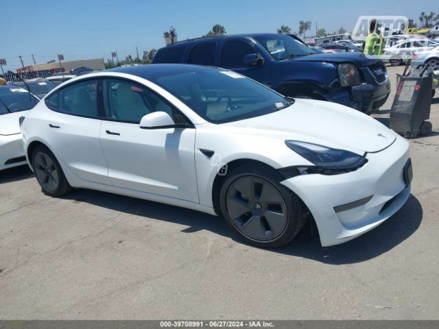 Tesla Model 3 2021 y Sedan