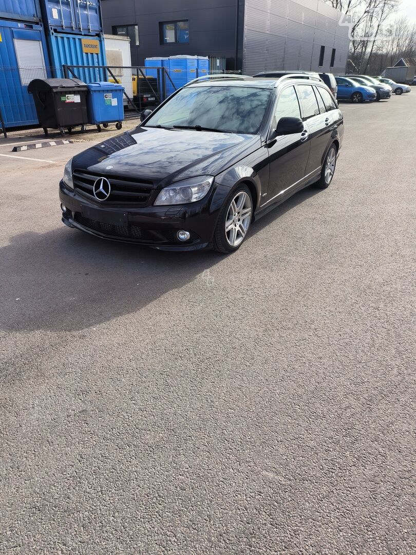 Mercedes-Benz C 320 S204 2008 m