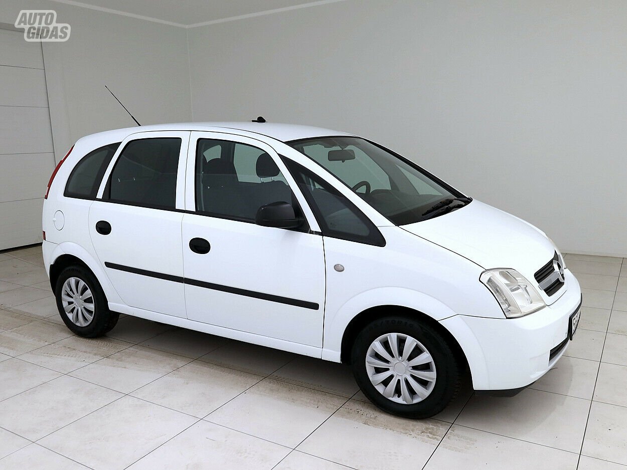 Opel Meriva 2004 г Хэтчбек