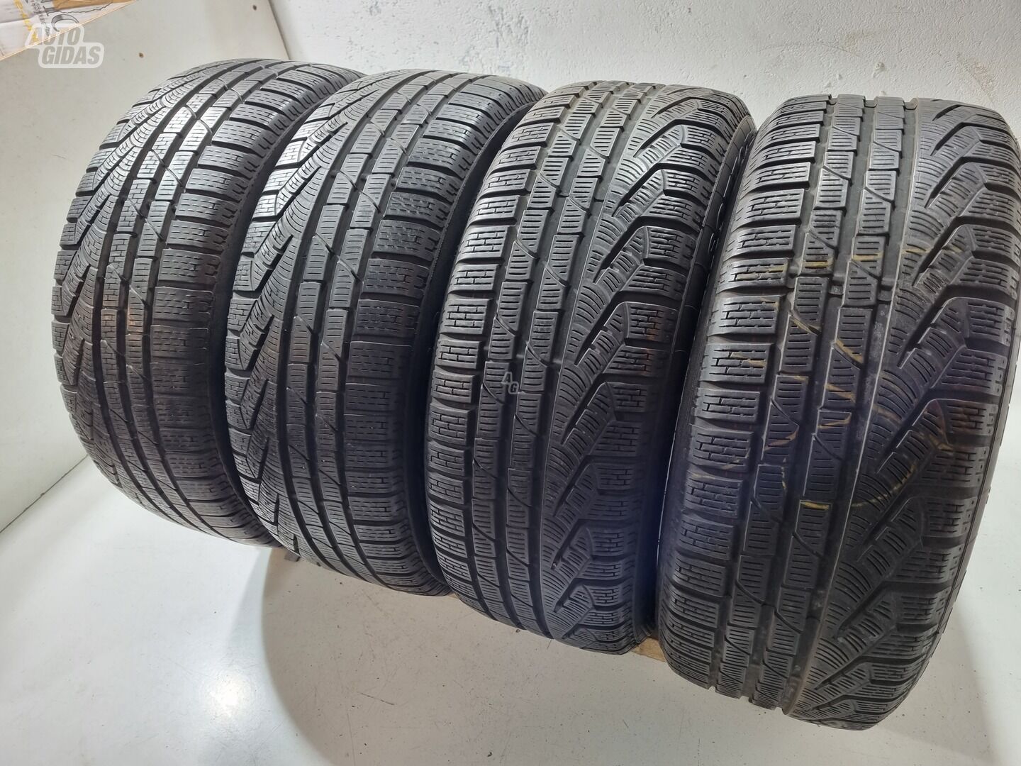 Pirelli 6mm R17 žieminės padangos lengviesiems