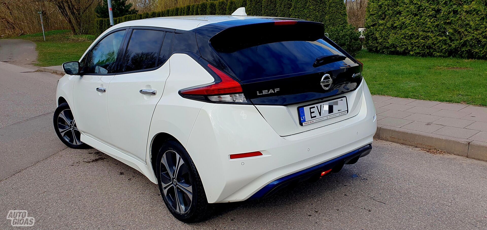 Nissan Leaf II 2022 m