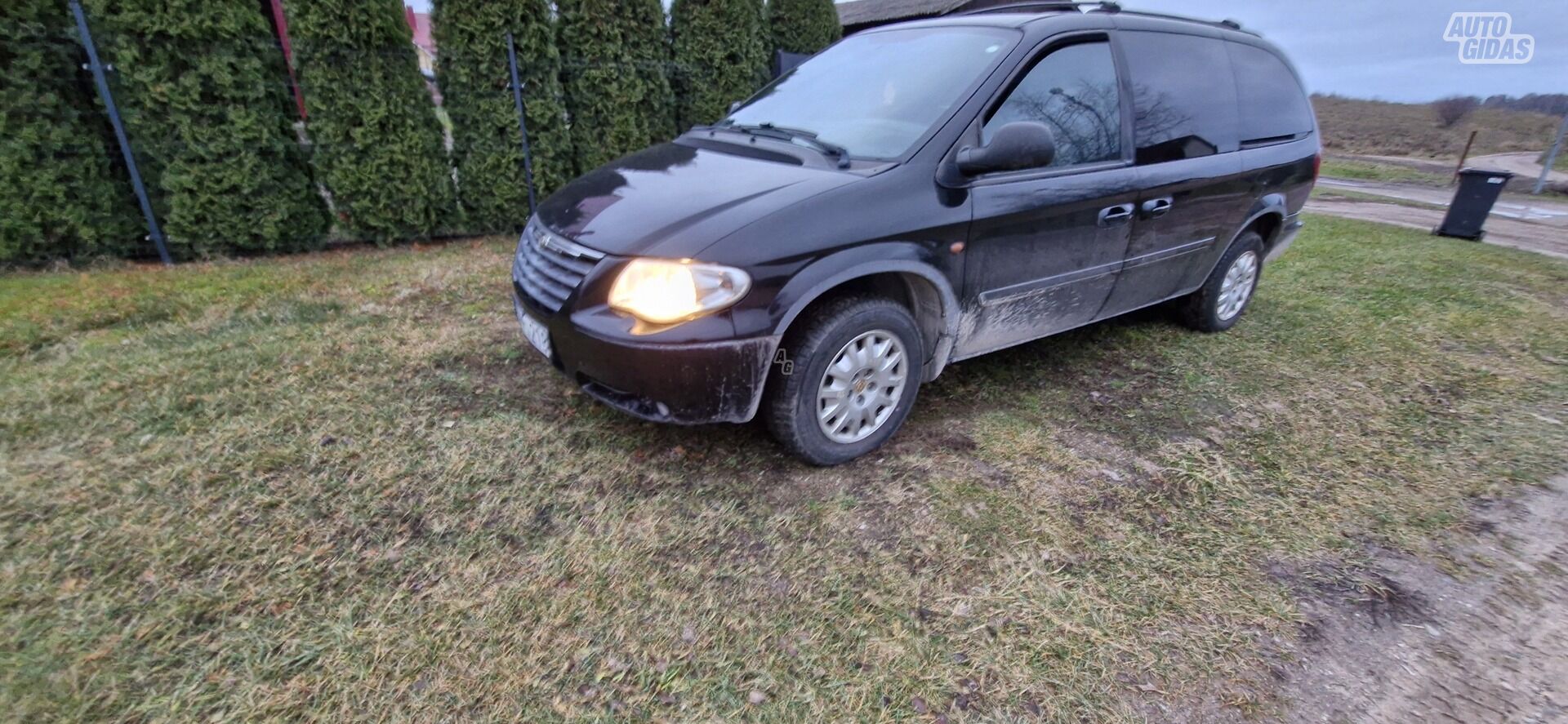 Chrysler Grand Voyager 2006 y Van