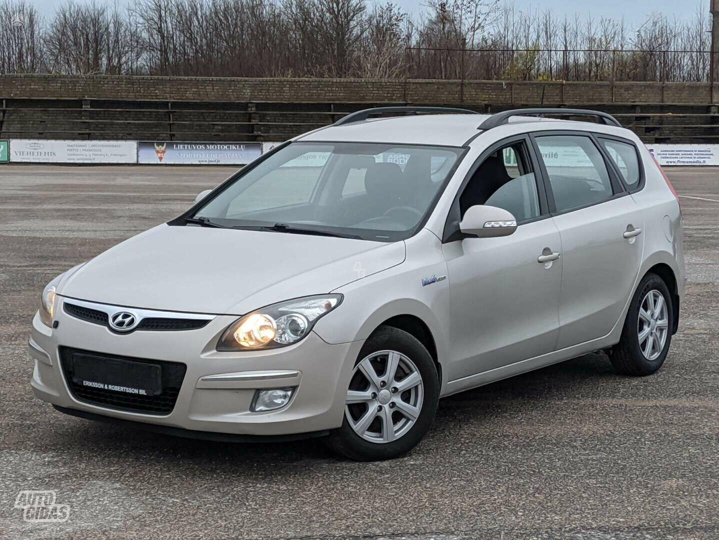 Hyundai i30 2010 y Wagon