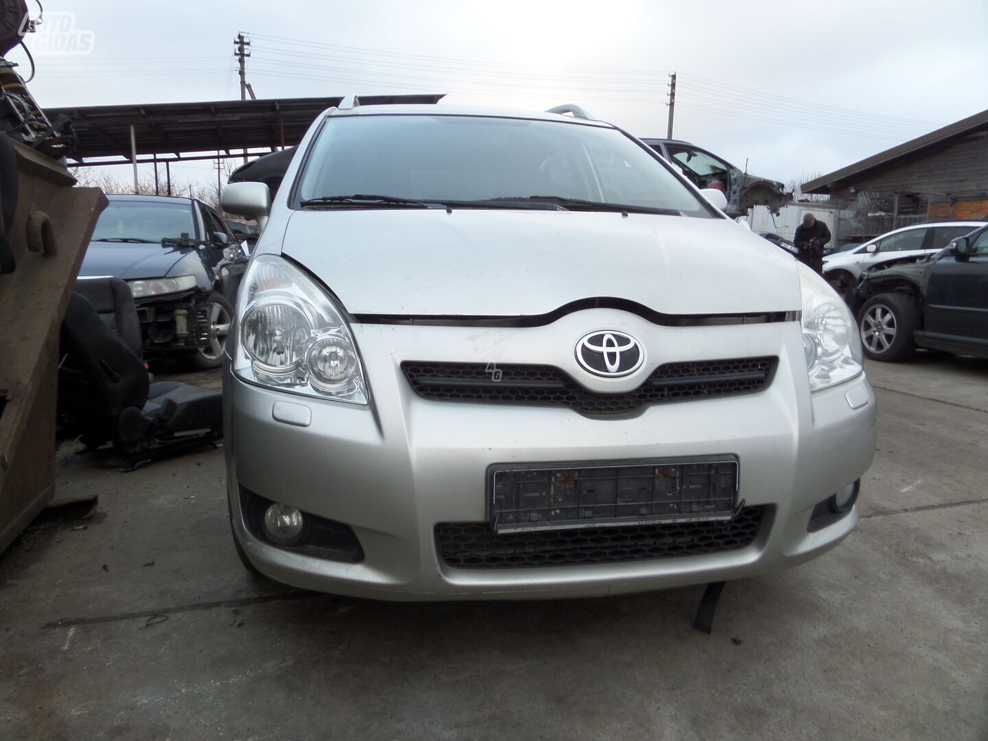 Toyota Corolla Verso  6 begiu 2008 m dalys