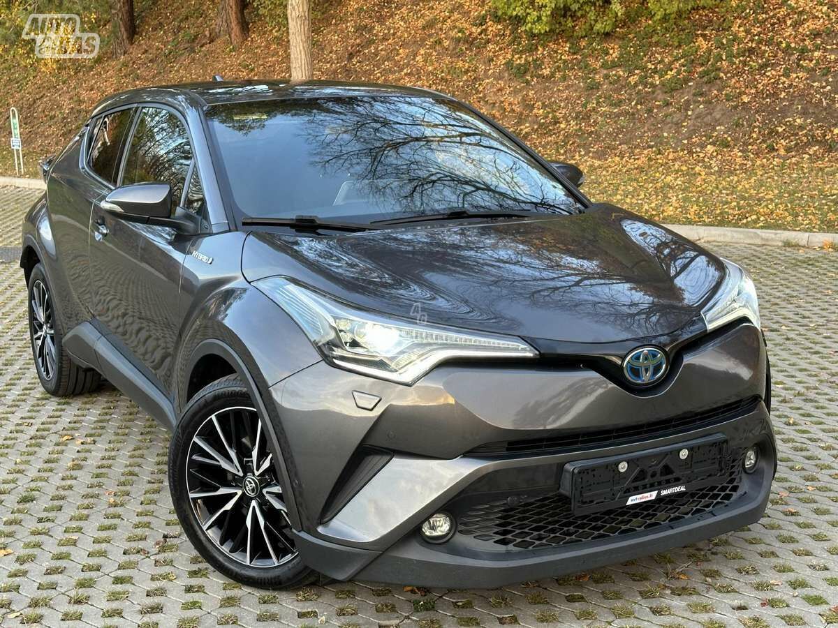 Toyota C-HR 2017 m Visureigis / Krosoveris