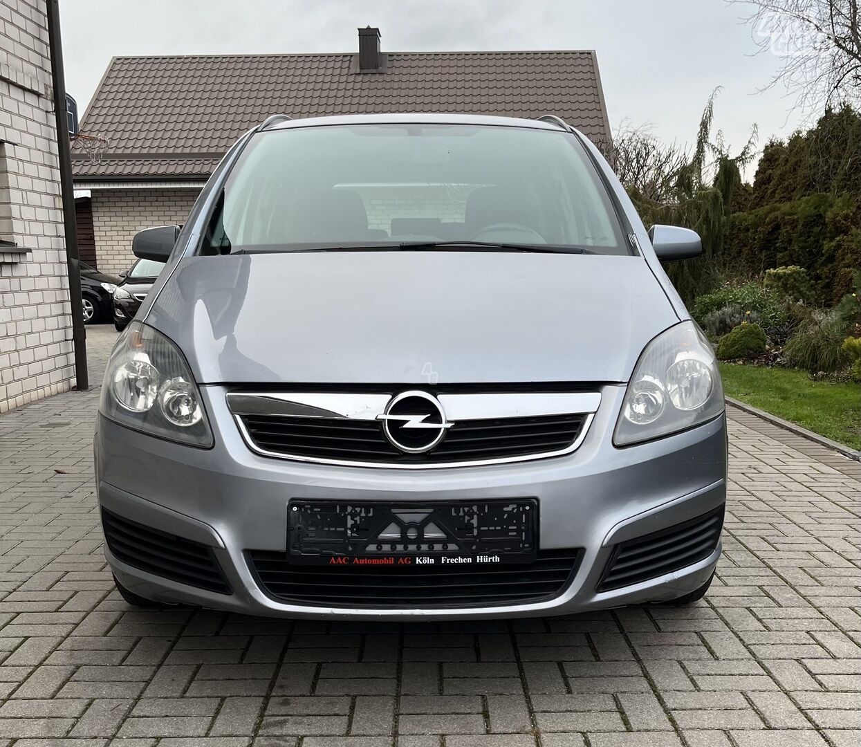 Opel Zafira 2007 г Минивэн