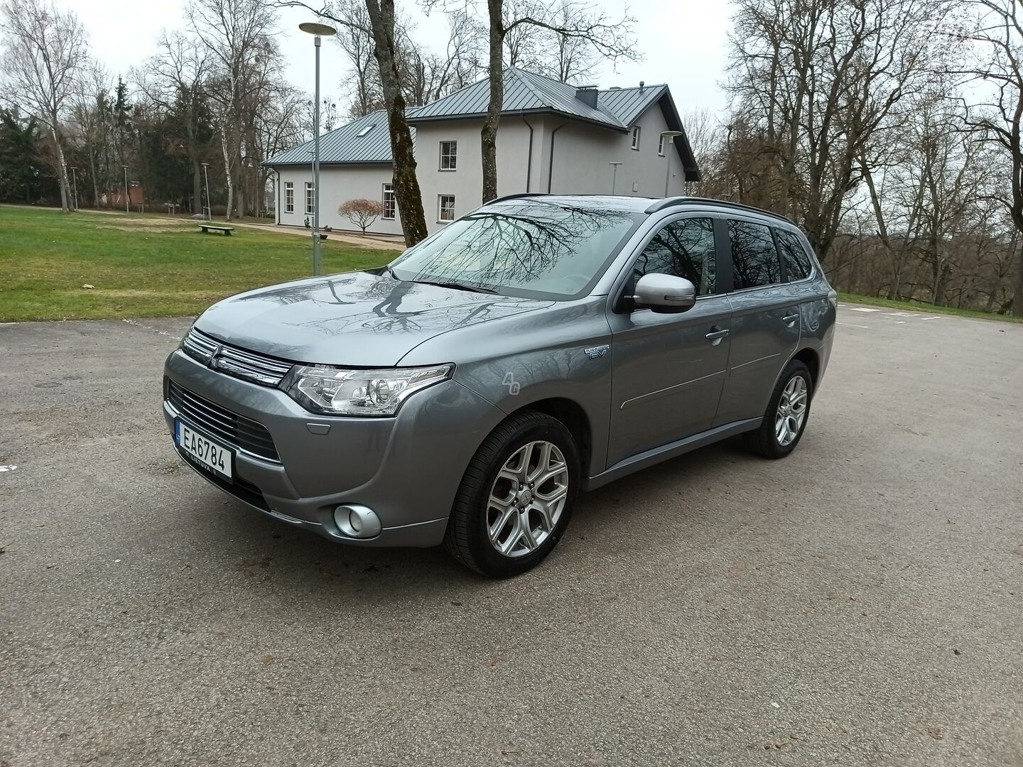 Mitsubishi Outlander III 2013 m