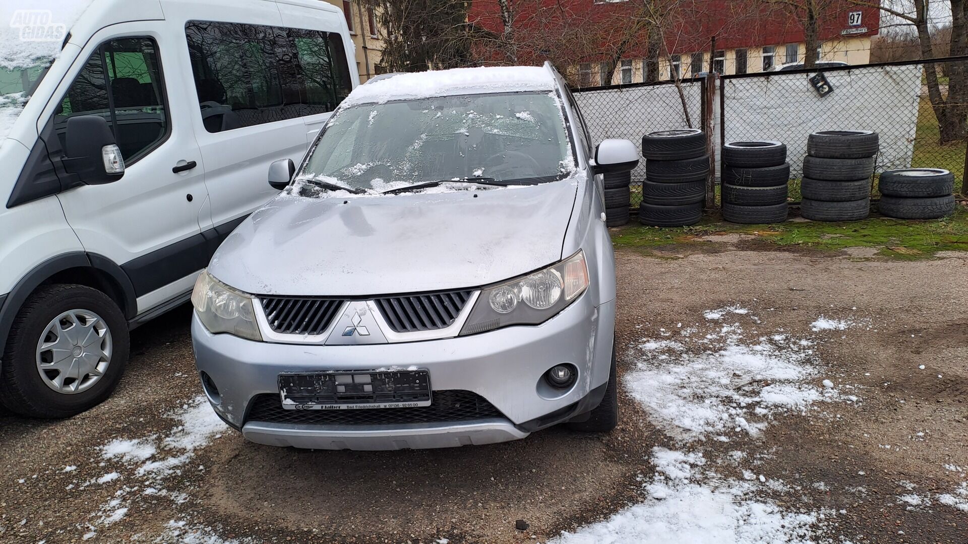 Mitsubishi Outlander 2009 y Off-road / Crossover