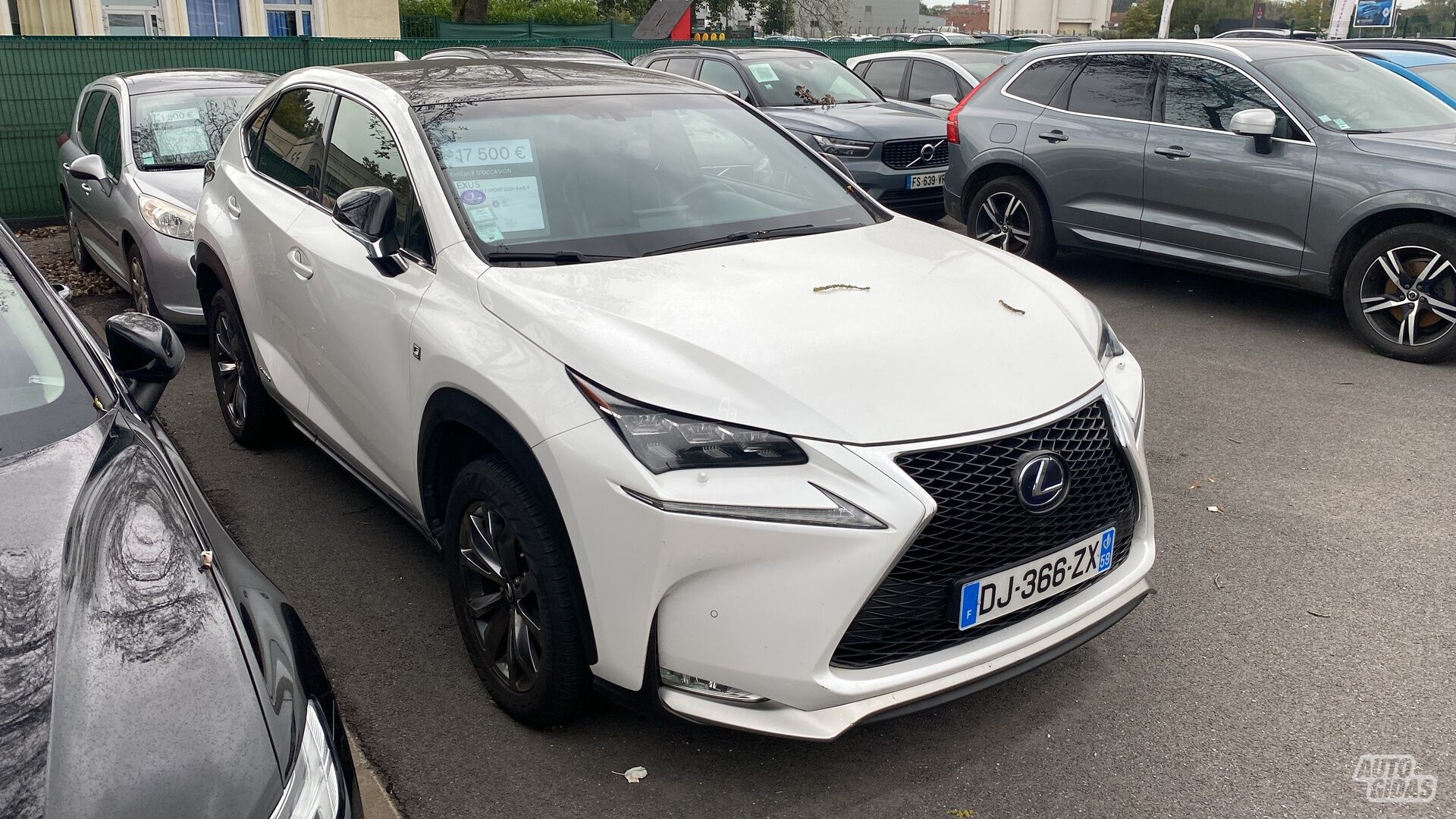 Lexus NX 300h 2014 y Off-road / Crossover