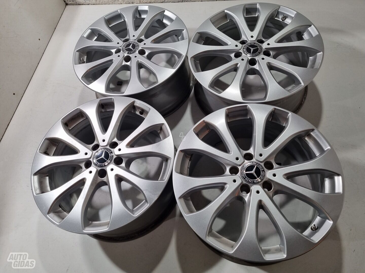 Mercedes-Benz E klasė, W213 E 350 light alloy R18 rims