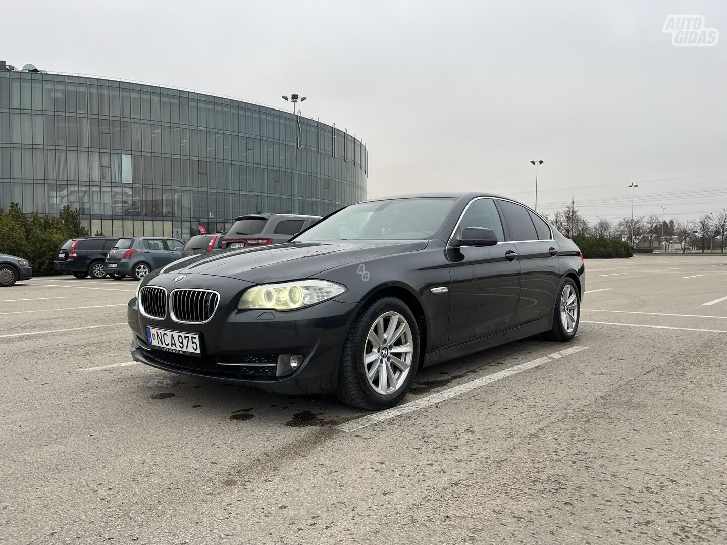 Bmw 530 2010 г Седан